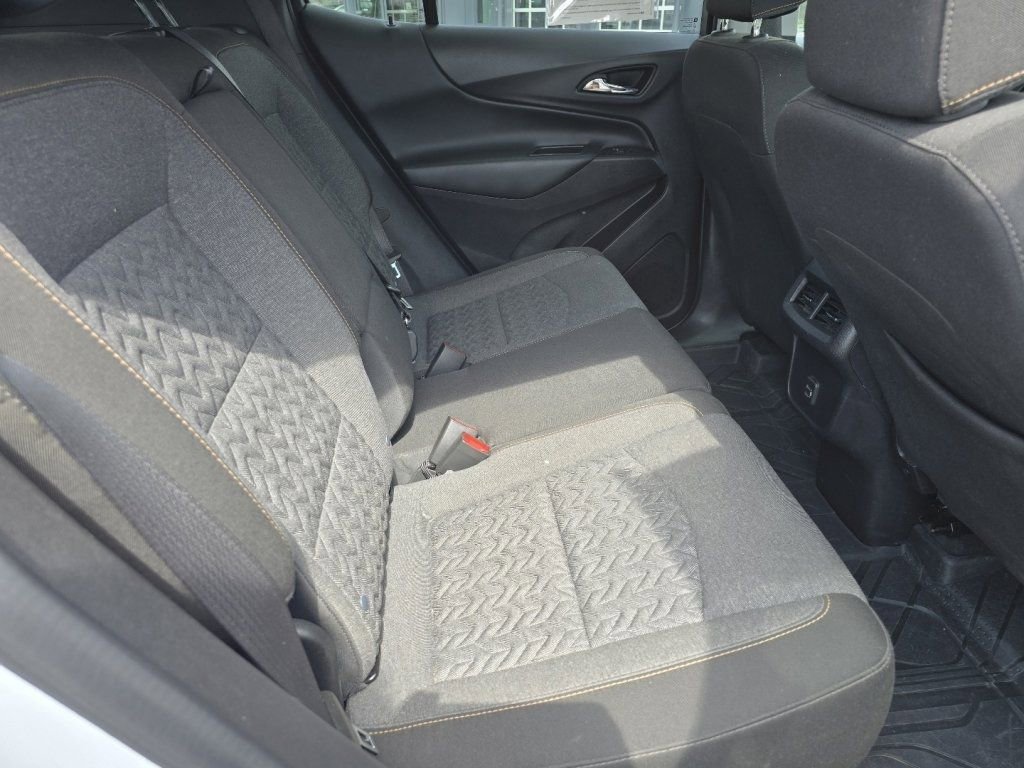 Used 2024 Chevrolet Equinox LT w/ LPO, Floor Liner Package image 16