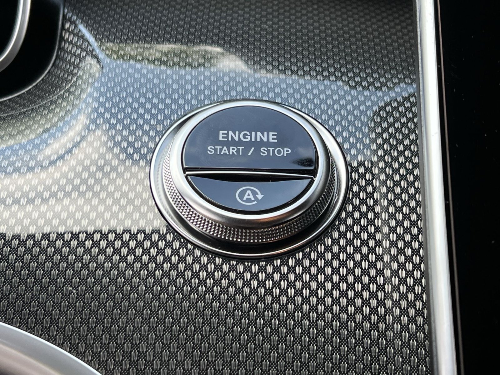 New 2026 Mercedes-Benz CLE 300 4MATIC Coupe image 38
