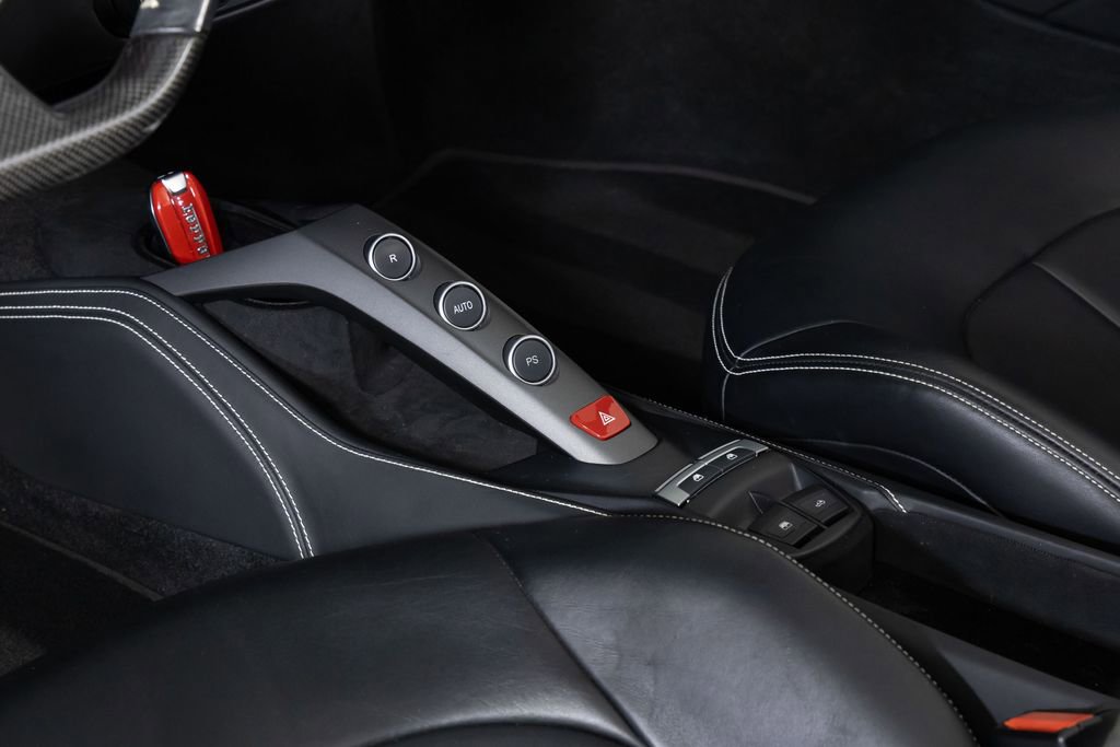 Used 2016 Ferrari 488 Spider RWD image 39