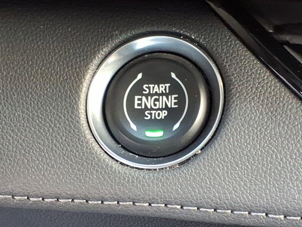 Used 2025 Buick Enclave Preferred image 19