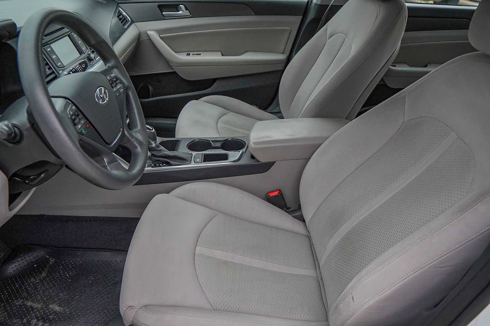 Used 2015 Hyundai Sonata Sport image 10