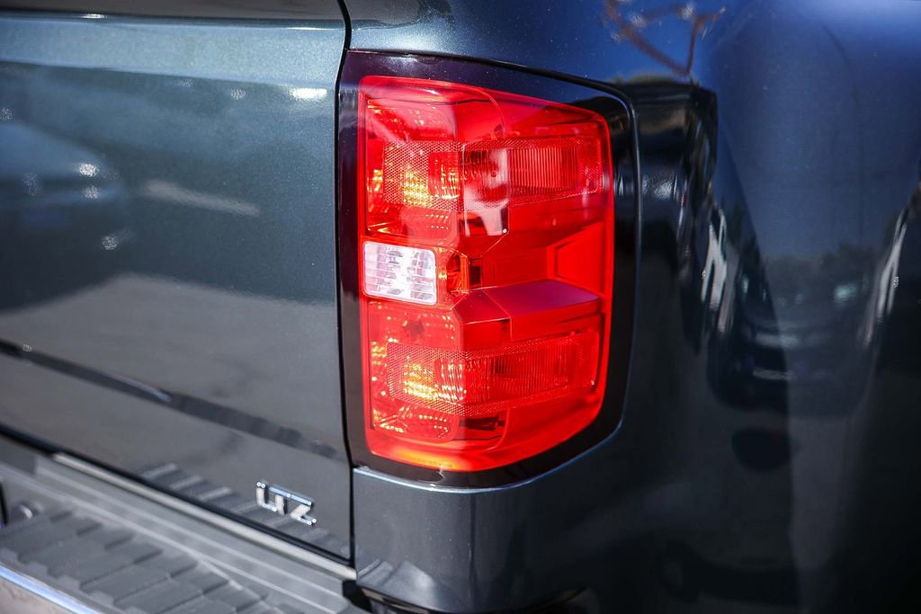 Used 2018 Chevrolet Silverado 3500 LTZ w/ Duramax Plus Package image 11