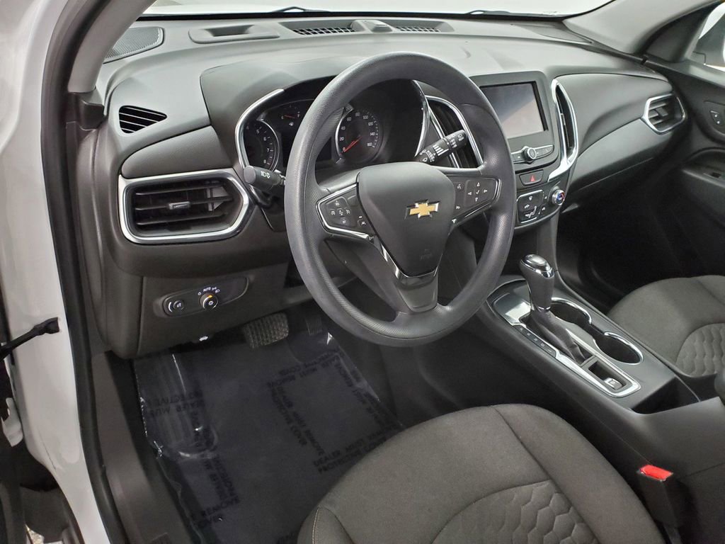 Used 2021 Chevrolet Equinox LT image 11