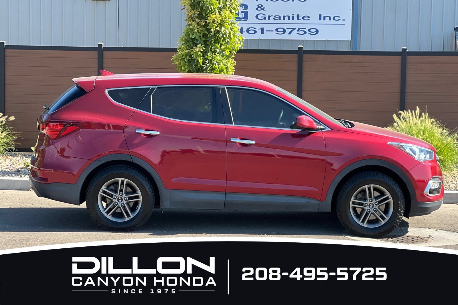 Used 2017 Hyundai Santa Fe Sport AWD/4WD image 3