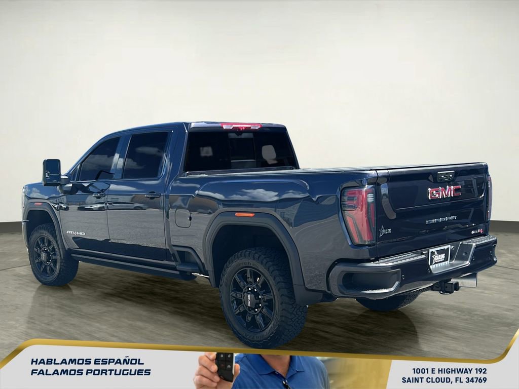 Used 2025 GMC Sierra 2500 AT4 w/ AT4 Premium Plus Package image 4