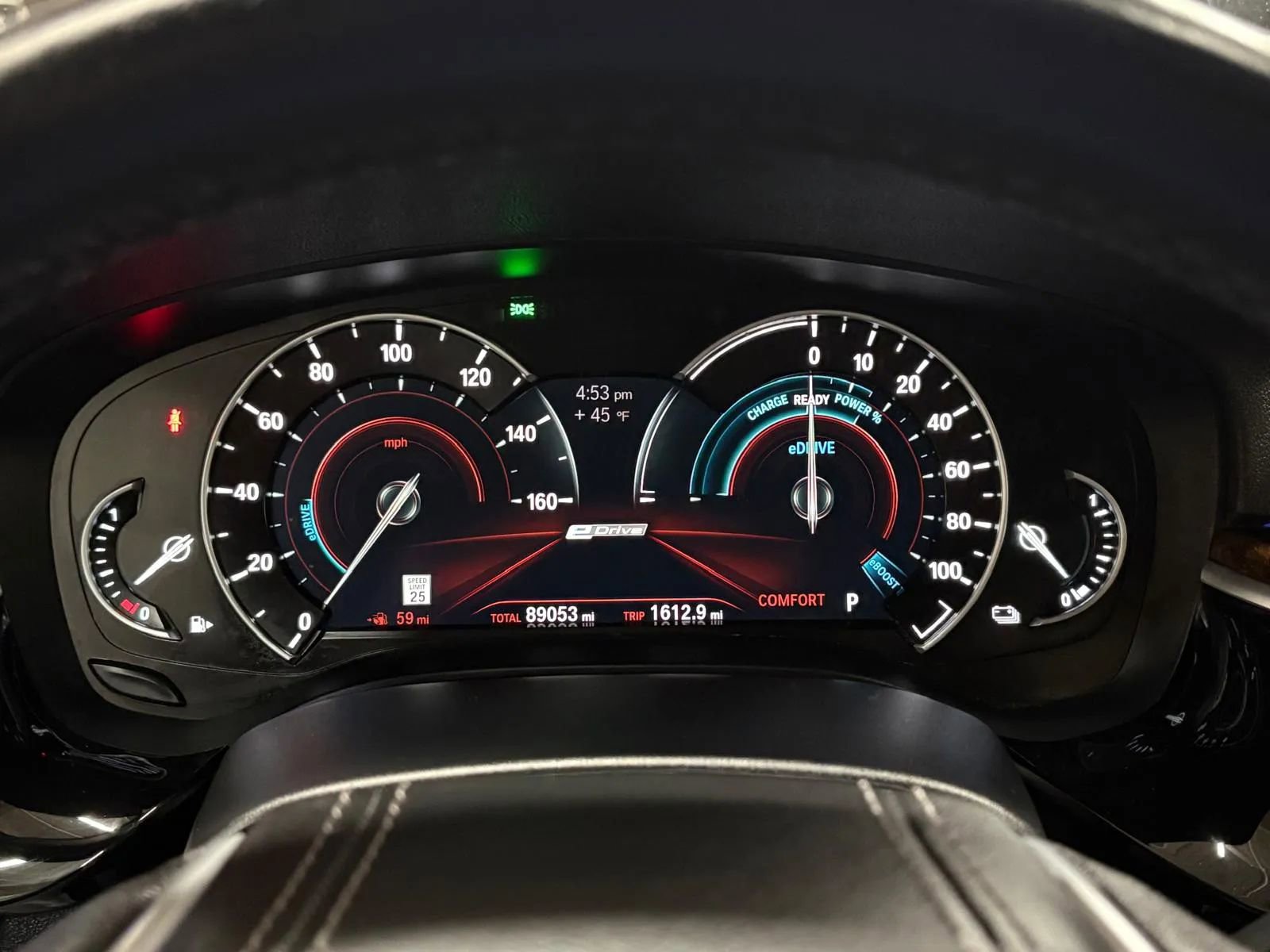 Used 2019 BMW 530e xDrive w/ Convenience Package image 16