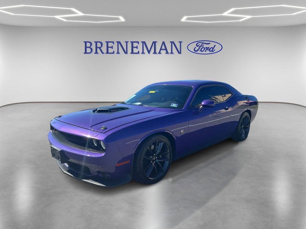 Used 2019 Dodge Challenger R/T Scat Pack w/ Shaker Package image 1