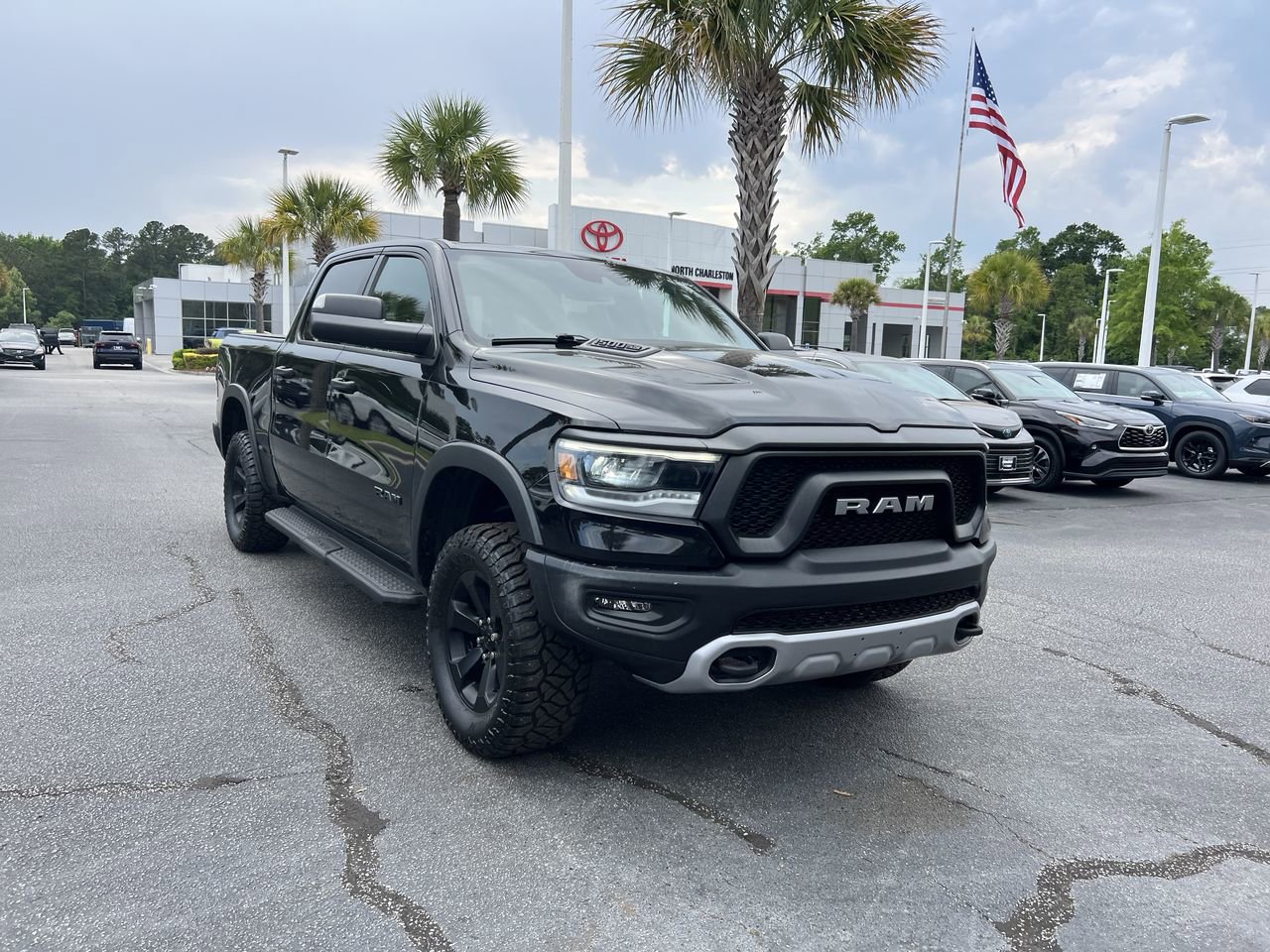 Used 2022 RAM 1500 Rebel w/ Level 1 Equipment Group AWD/4WD image 2