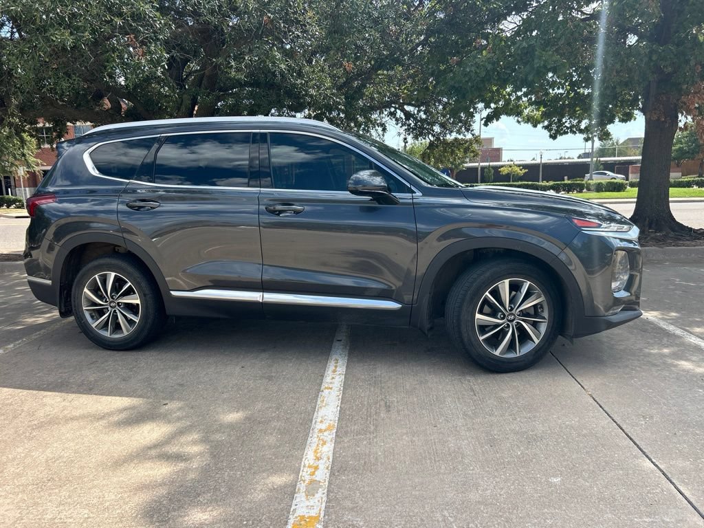 Used 2020 Hyundai Santa Fe SEL w/ Convenience Package FWD image 9
