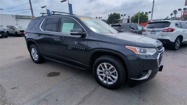 Certified 2021 Chevrolet Traverse LT image 2