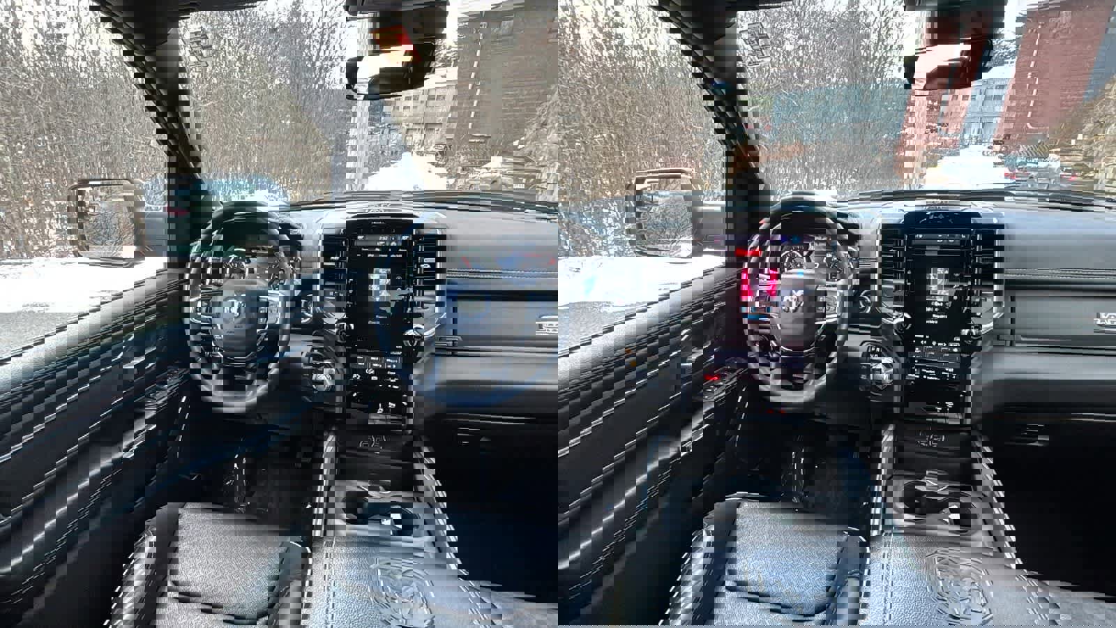 Used 2025 RAM 1500 Laramie image 27