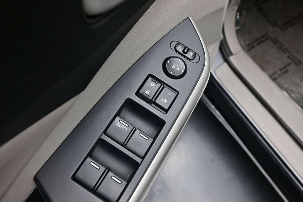 Used 2013 Honda CR-V EX-L image 19