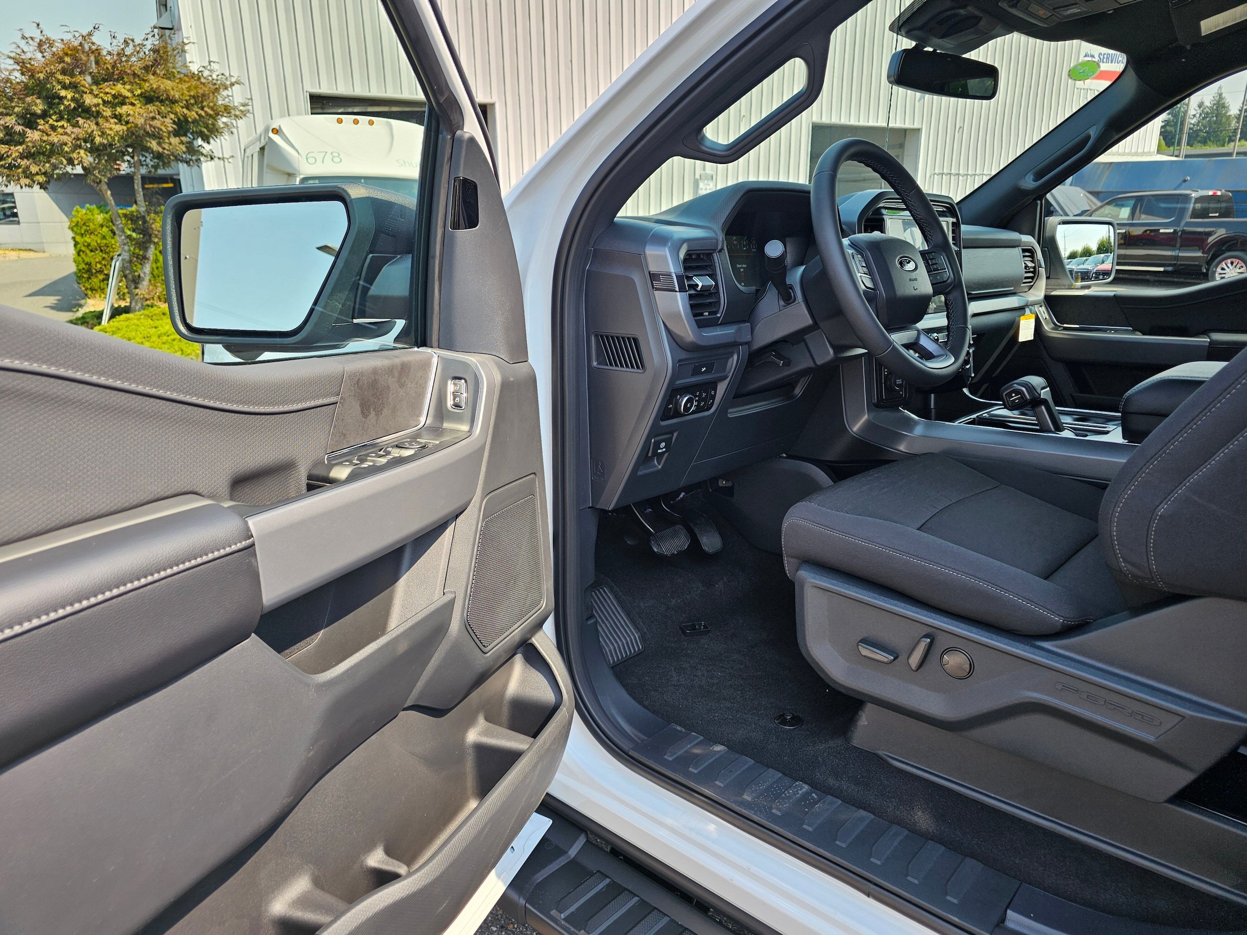 New 2026 Ford F150 XLT w/ Equipment Group 302A MID AWD/4WD image 14