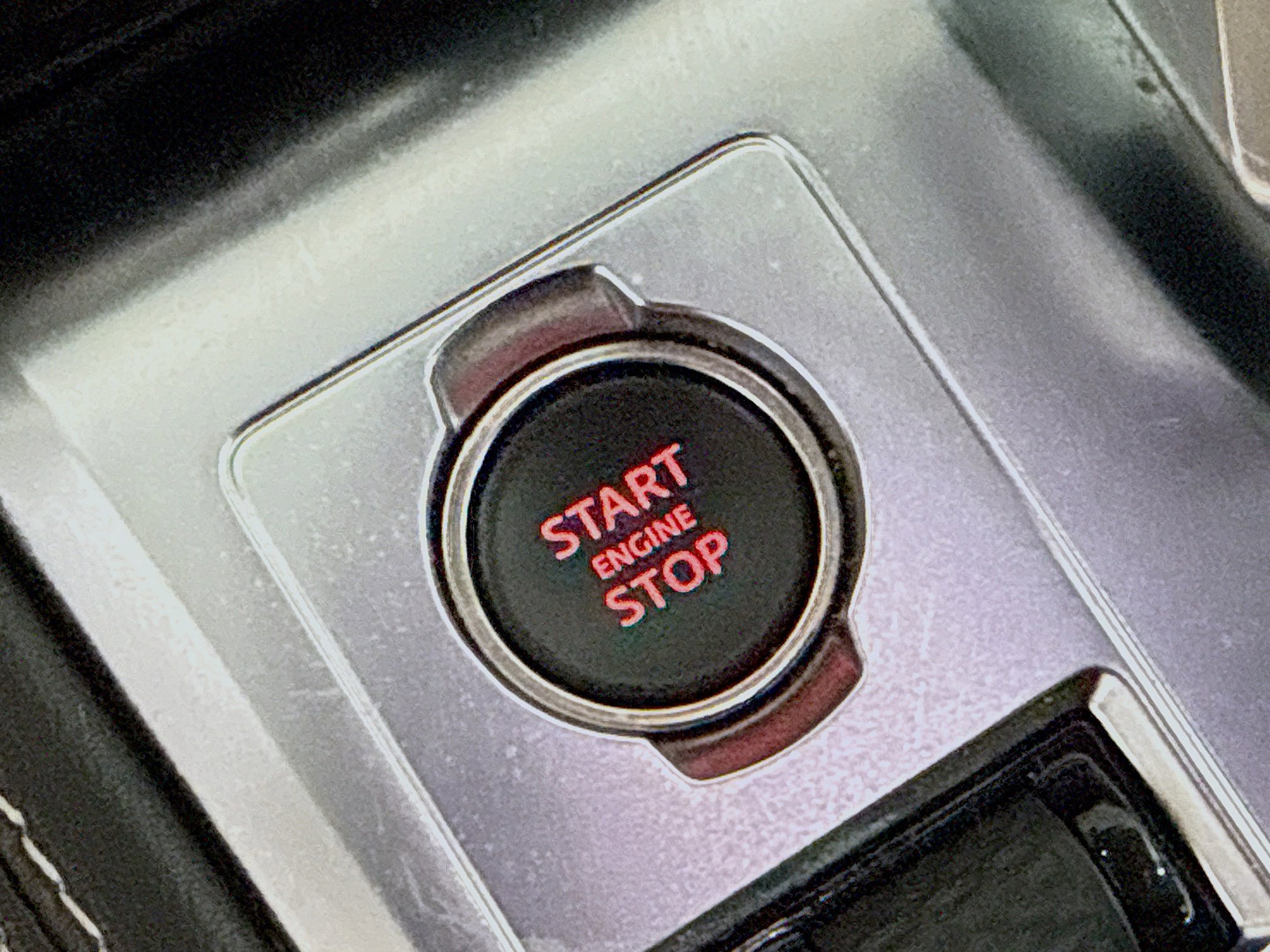 Used 2024 Jaguar F-PACE R-Dynamic S image 21