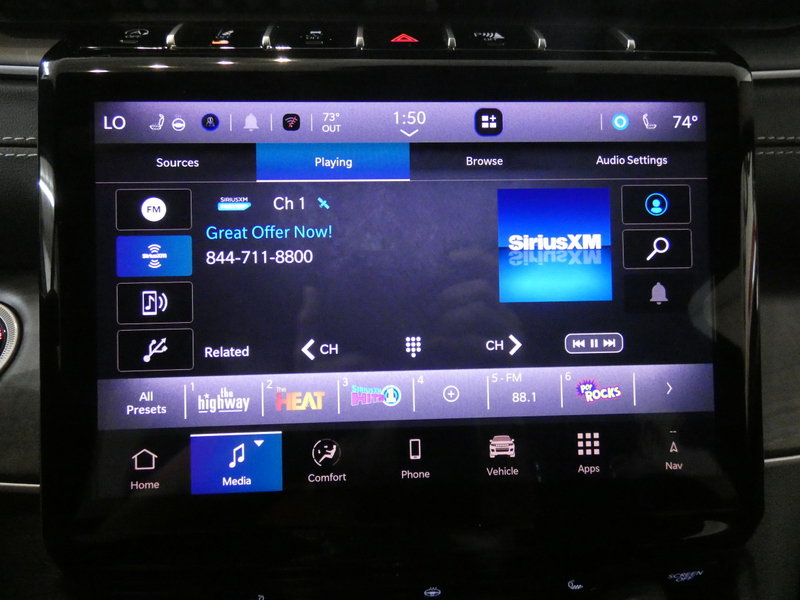 Used 2024 Jeep Grand Cherokee Limited image 12