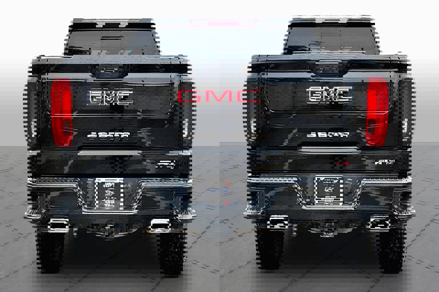 Used 2023 GMC Sierra 1500 AT4 w/ AT4 Premium Package image 5