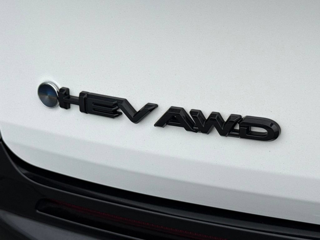 Certified 2025 Toyota Sienna XSE w/ XSE Premium Package AWD/4WD image 16