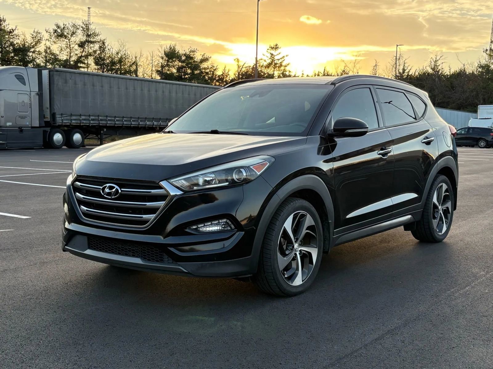 Used 2016 Hyundai Tucson Limited w/ Option Group 03