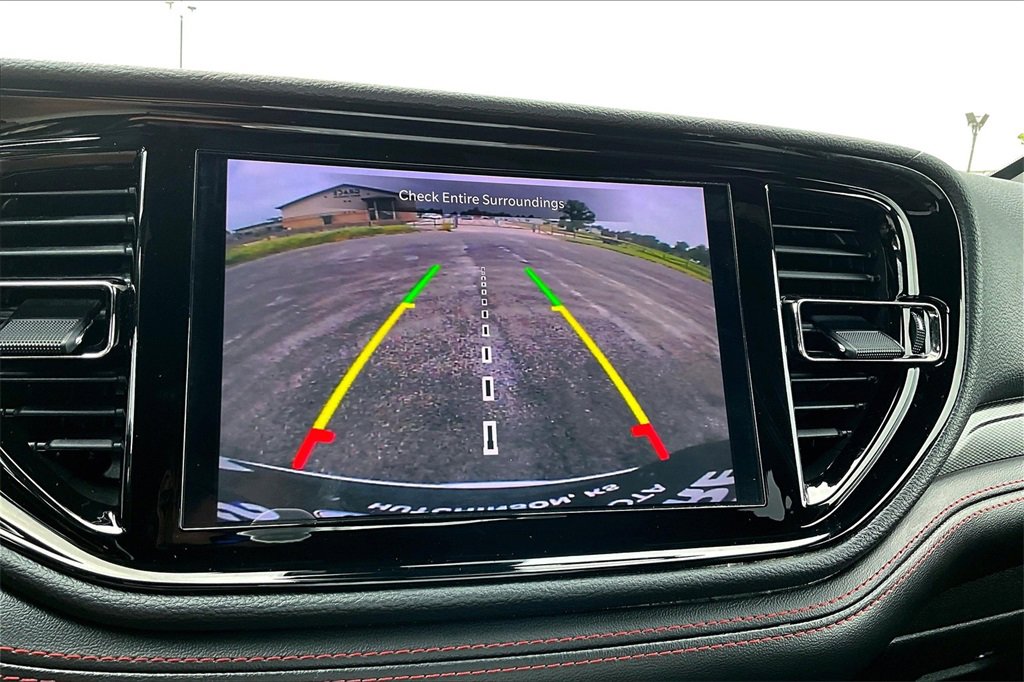 Used 2023 Dodge Durango GT image 19