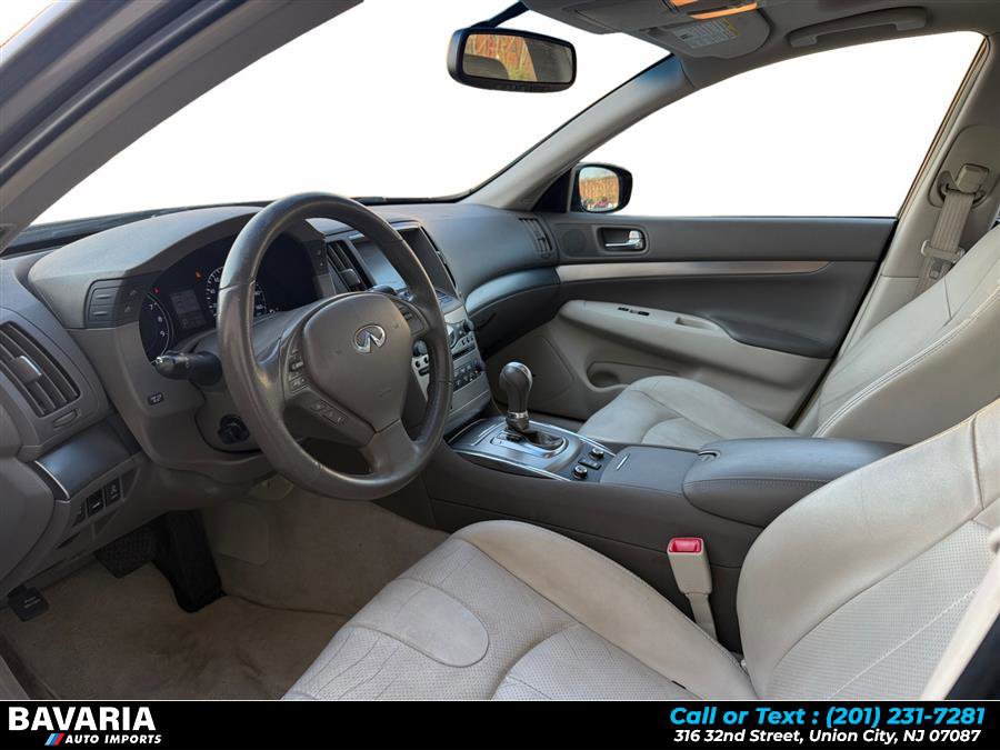Used 2013 INFINITI G37 x Sedan w/ Premium Pkg image 10