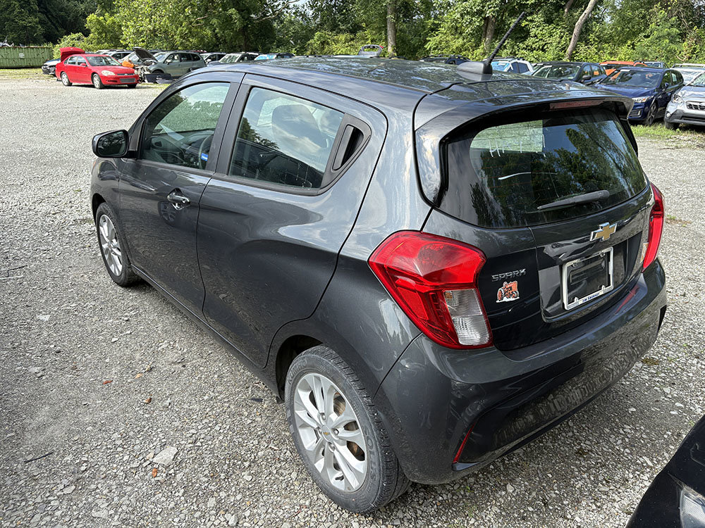 Used 2022 Chevrolet Spark LT FWD image 2