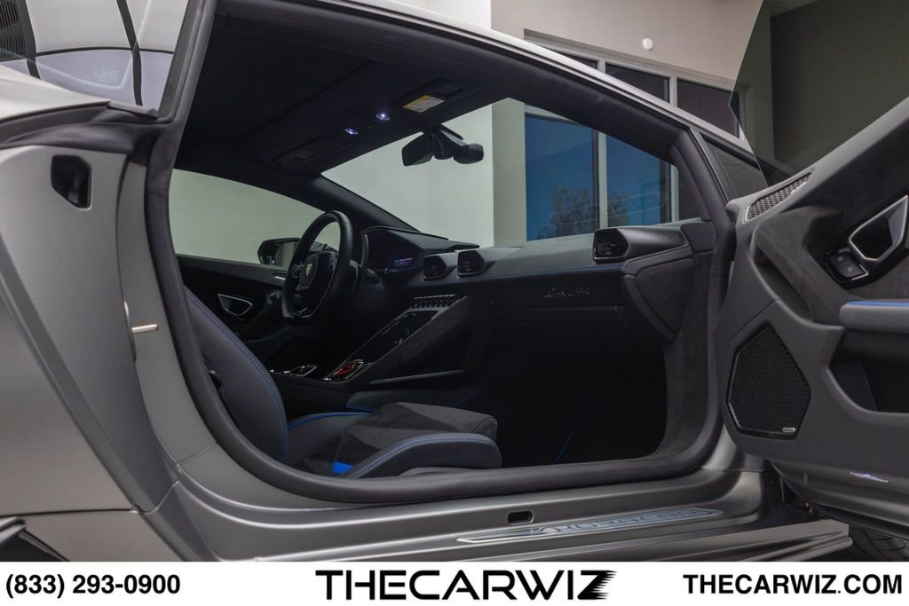Used 2023 Lamborghini Huracan Tecnica RWD image 80