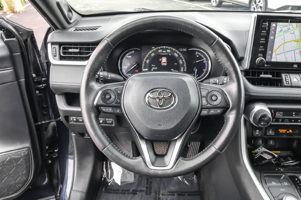 Used 2021 Toyota RAV4 XSE AWD/4WD image 22