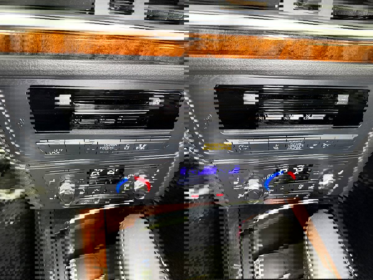 Used 2016 Audi A6 TDI Prestige w/ Prestige Package image 31