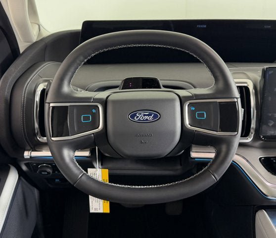 New 2026 Ford Expedition Platinum w/ Driver's Package image 11