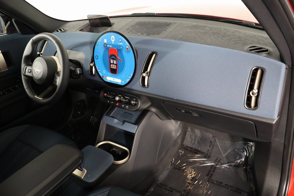 Certified 2025 MINI Cooper Countryman S AWD/4WD image 8