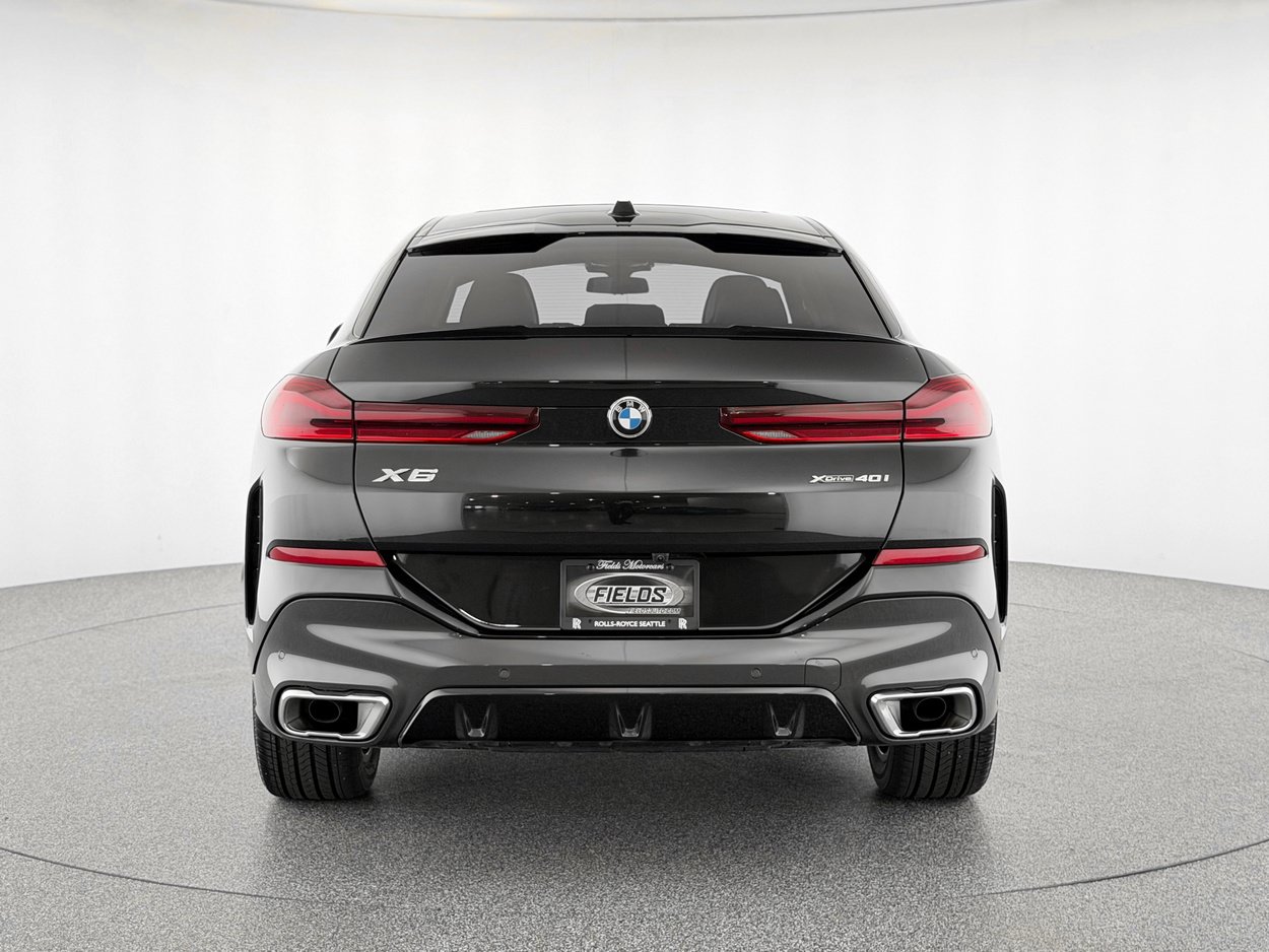 Used 2026 BMW X6 xDrive40i w/ Climate Comfort Package AWD/4WD image 4
