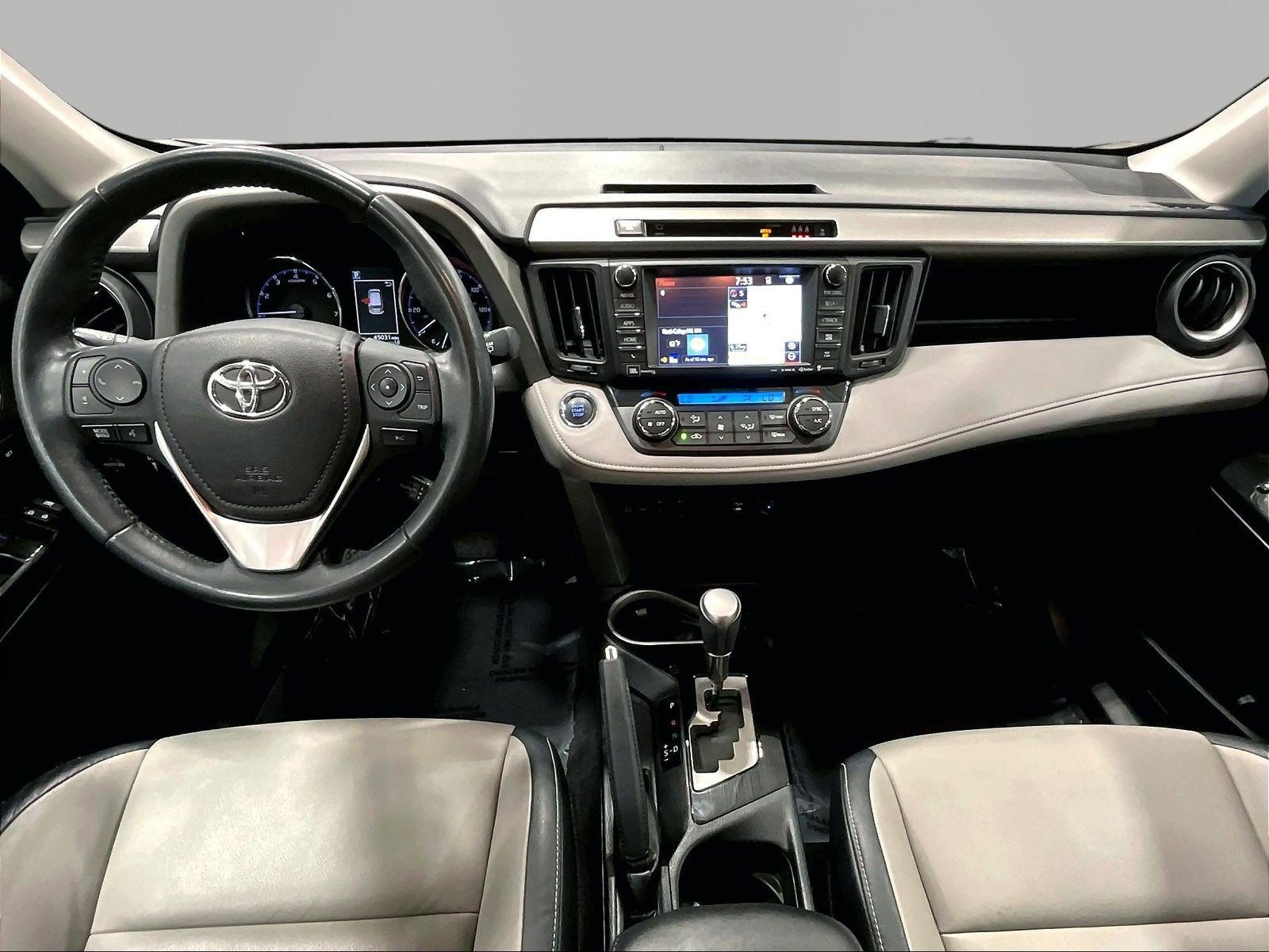 Used 2017 Toyota RAV4 Limited w/ Advanced Technology Package AWD/4WD image 7