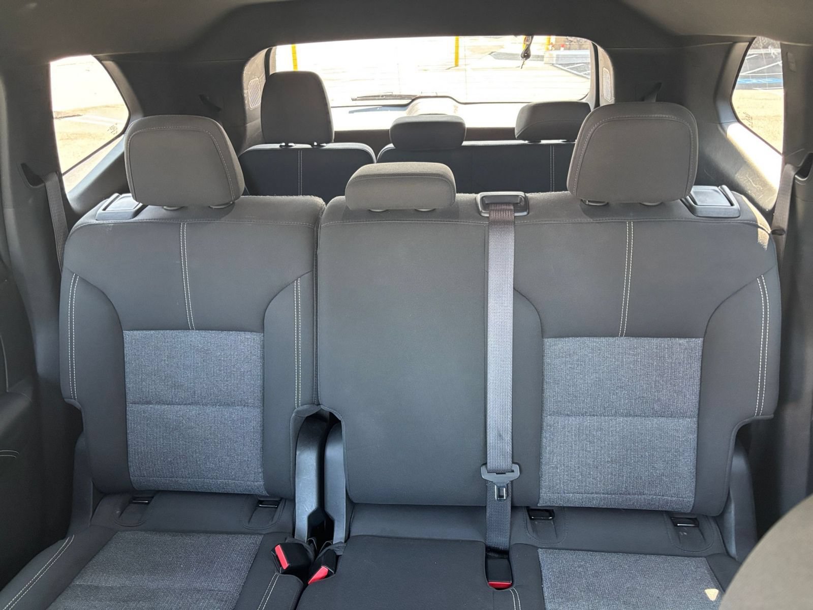 Used 2025 GMC Acadia Elevation AWD/4WD image 40