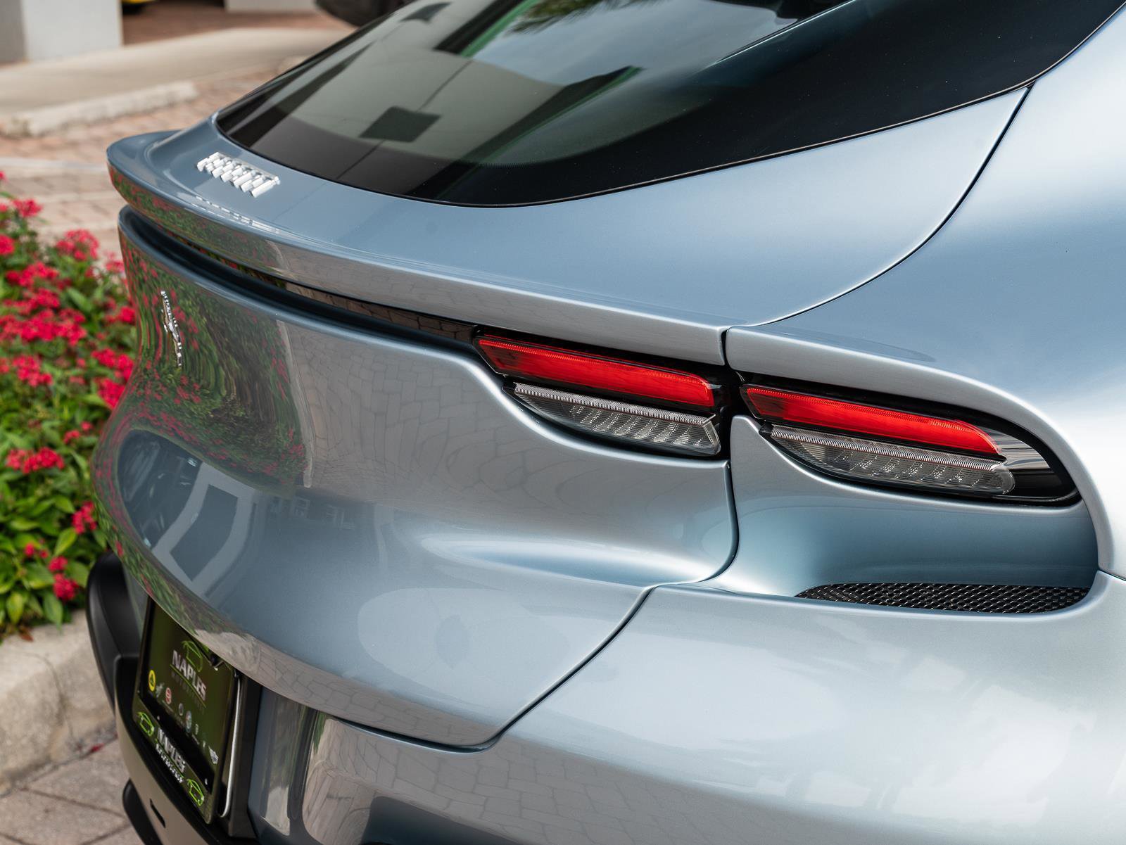 Used 2025 Ferrari Purosangue image 11