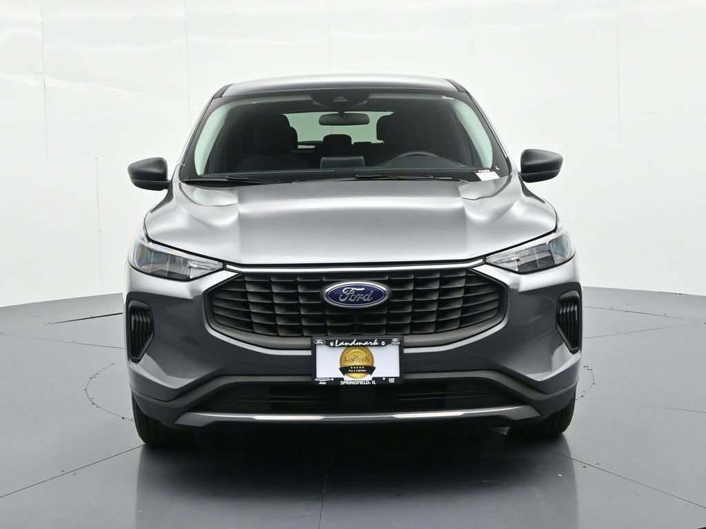 Used 2024 Ford Escape Active w/ Cold Weather Package image 3