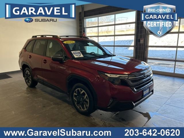 Used 2025 Subaru Forester Premium AWD/4WD image 1