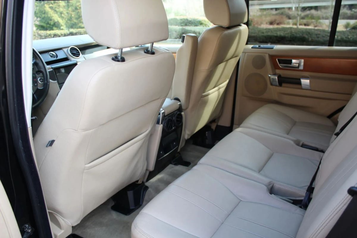 Used 2010 Land Rover LR4 HSE AWD/4WD image 17