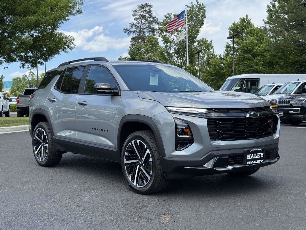 New 2026 Chevrolet Equinox RS w/ Safety and Technology Package FWD image 2