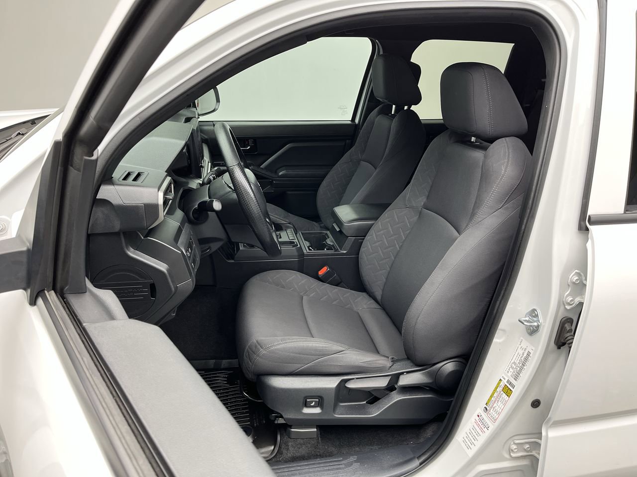 Used 2024 Toyota Tacoma SR RWD image 10