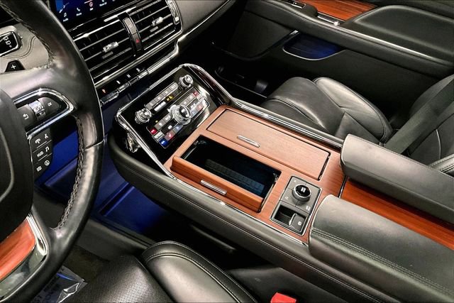 Used 2024 Lincoln Navigator Reserve image 15