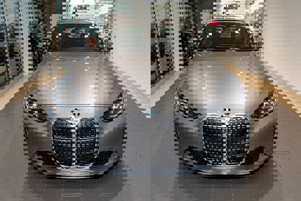 New 2026 BMW 430i xDrive Coupe w/ Premium Package image 2