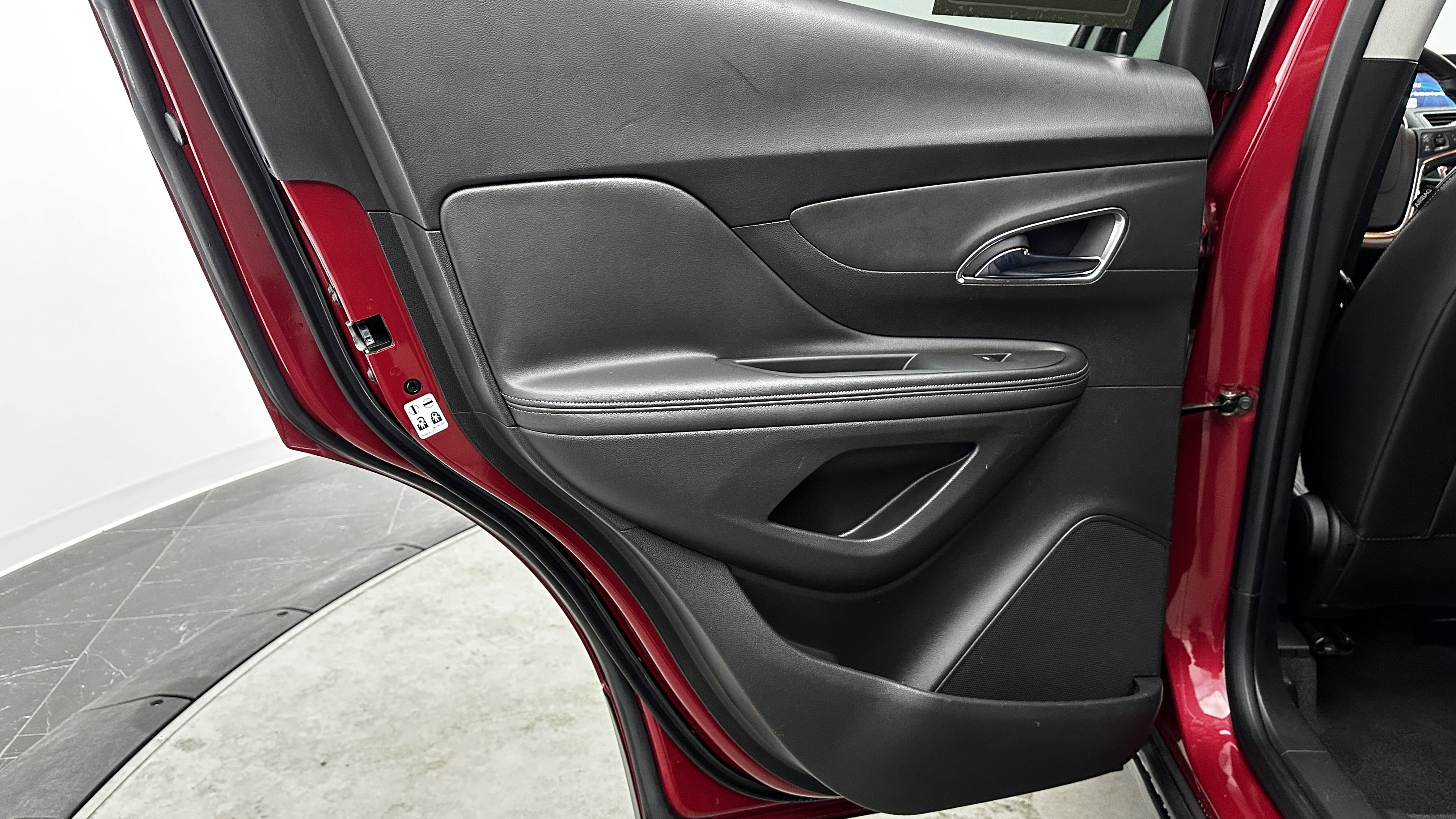 Used 2016 Buick Encore Convenience image 23