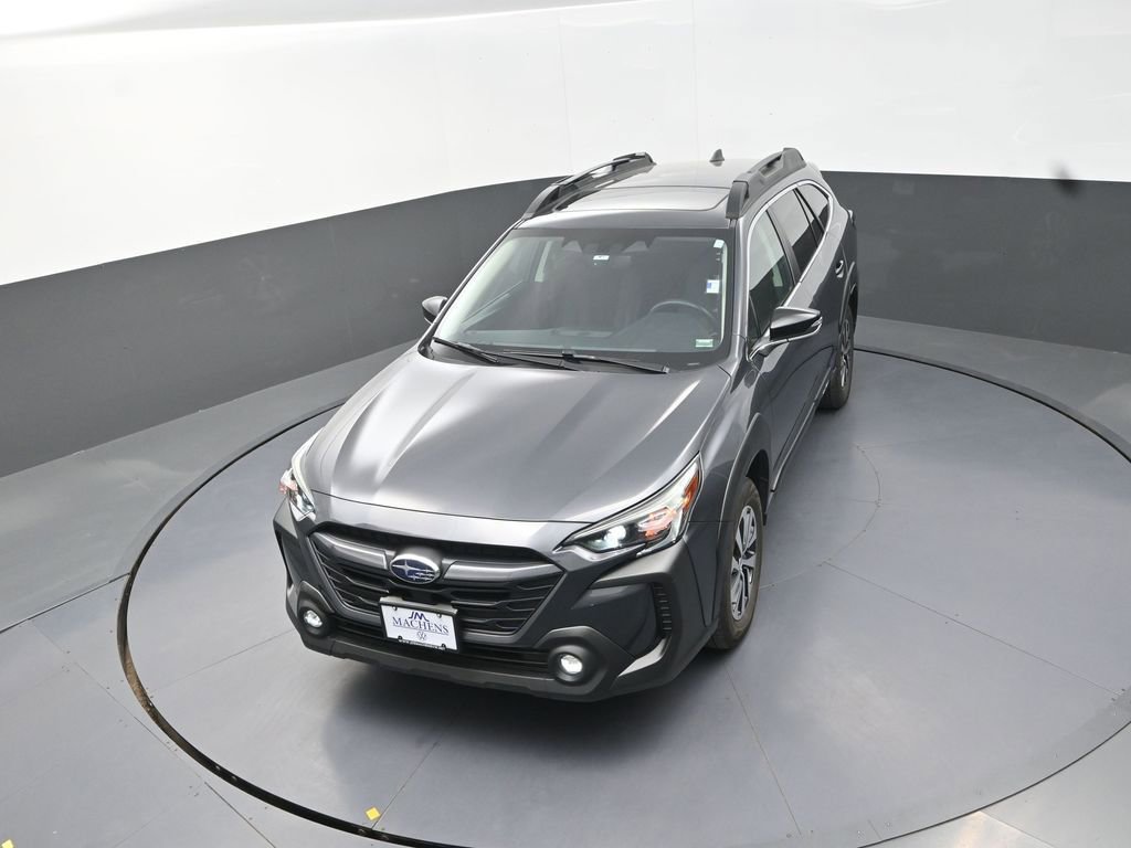 Used 2024 Subaru Outback Premium AWD/4WD image 16