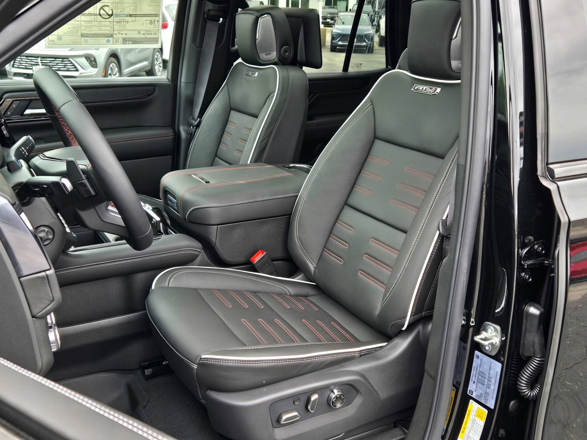 New 2026 GMC Yukon AT4 Ultimate w/ LPO, Floor Liner Package AWD/4WD image 46