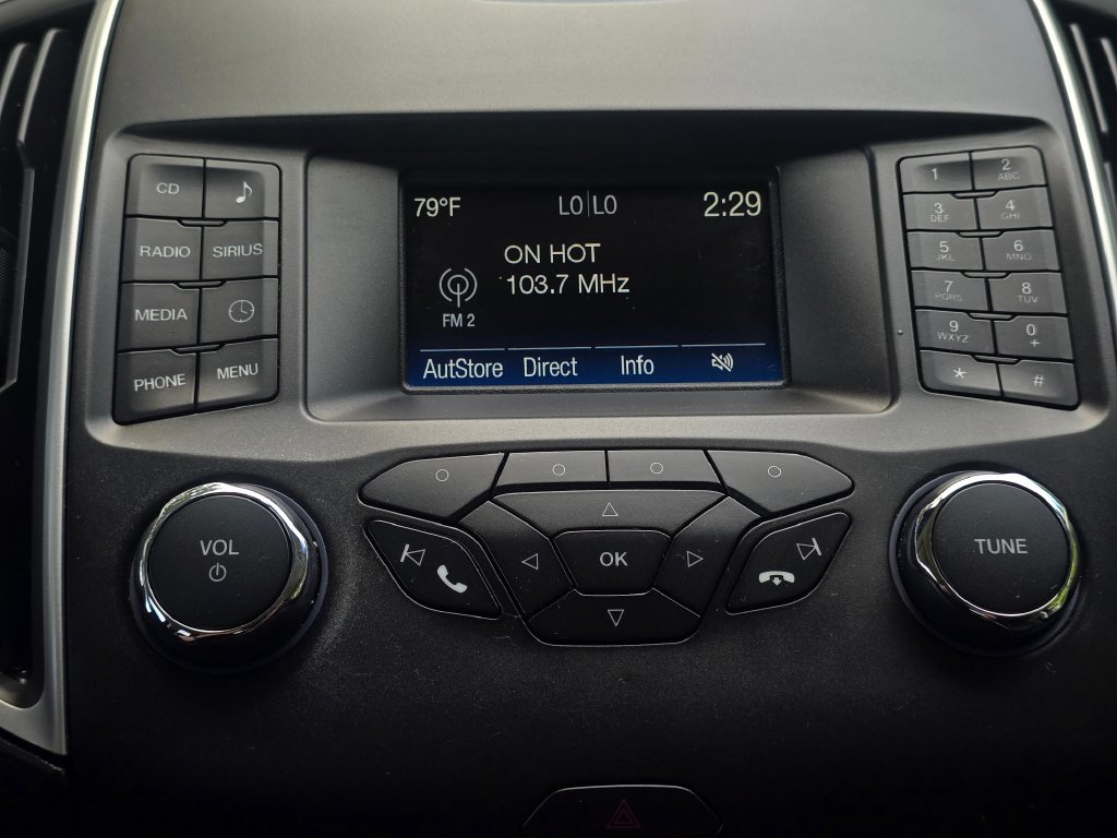 Used 2017 Ford Edge SEL AWD/4WD image 33