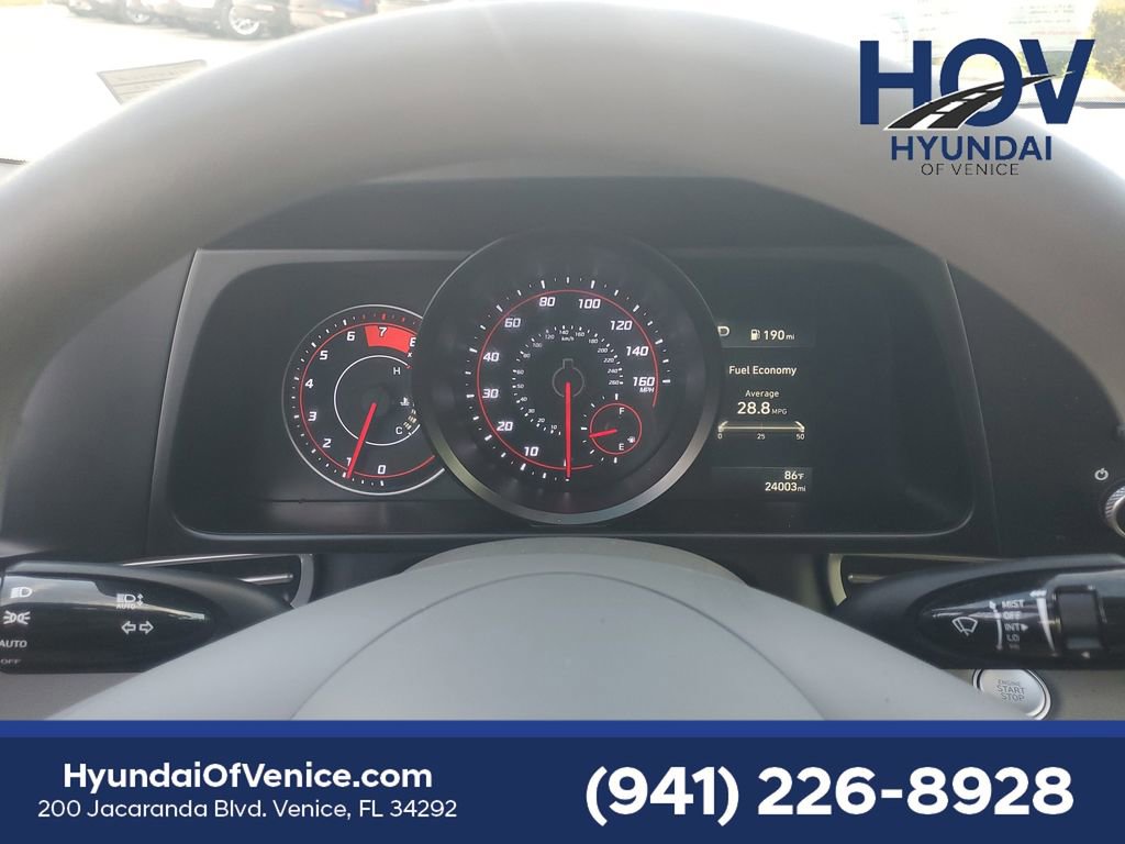 Certified 2022 Hyundai Elantra SEL image 34