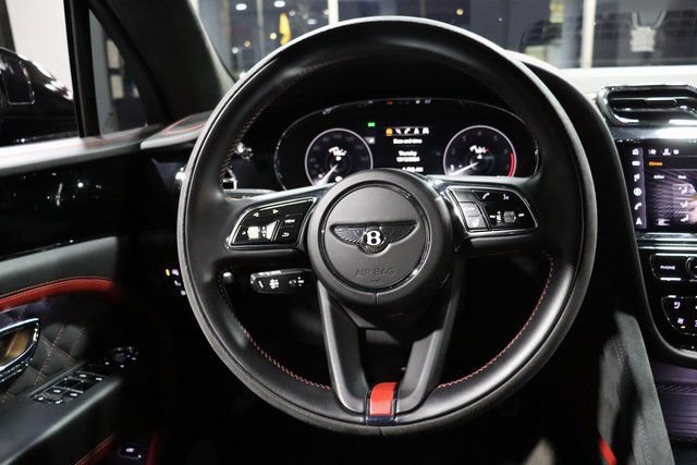 Used 2021 Bentley Bentayga Speed AWD/4WD image 45