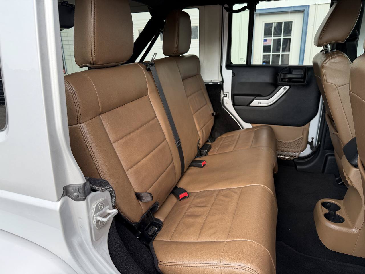 Used 2012 Jeep Wrangler Unlimited Sahara w/ Dual Top Group AWD/4WD image 17