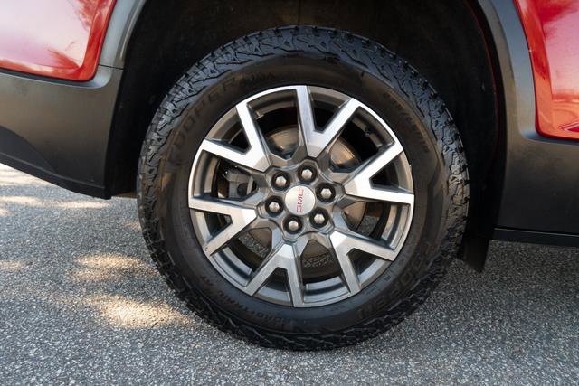 Used 2021 GMC Acadia SLE w/ Driver Convenience Package image 43