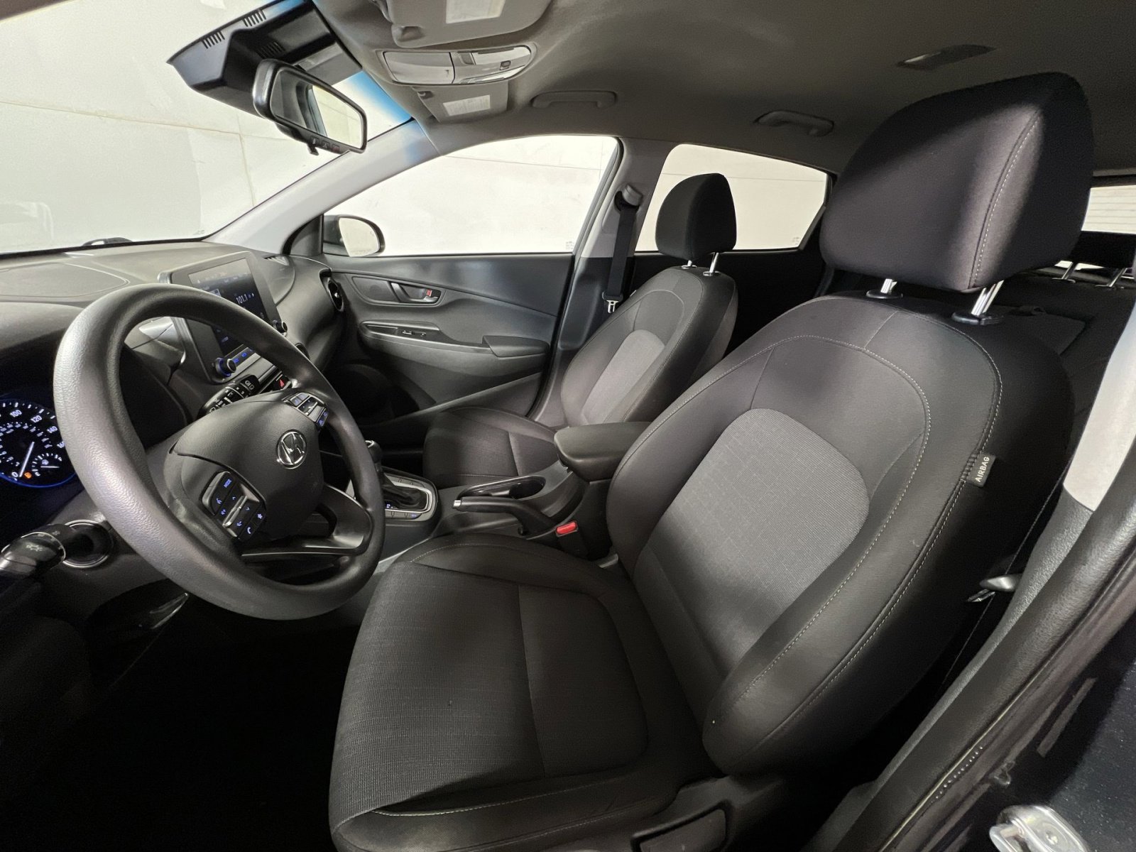 Used 2022 Hyundai Kona SEL image 13